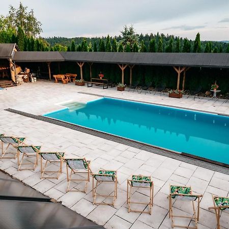 Bieszczadzka Bania Villa Lesko Exteriör bild