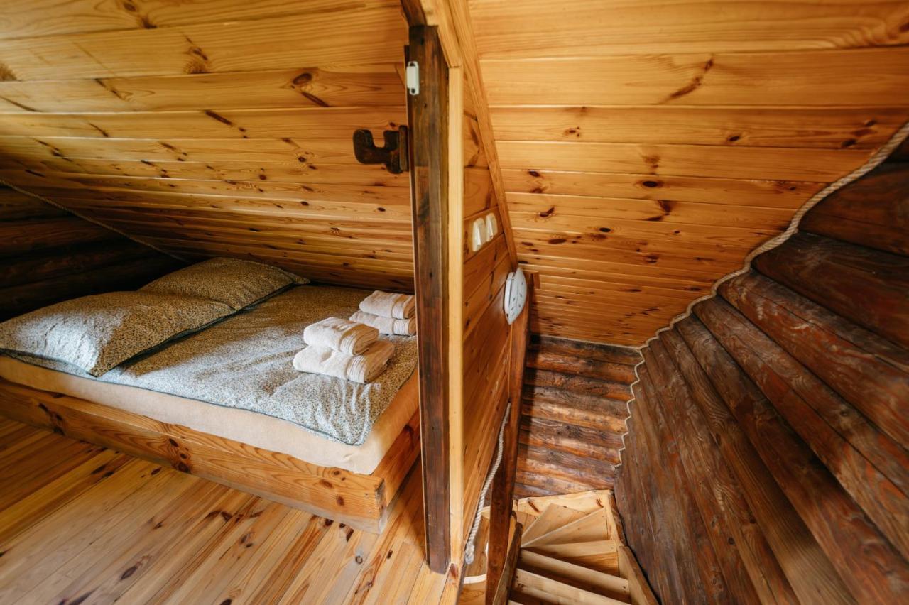 Bieszczadzka Bania Villa Lesko Exteriör bild