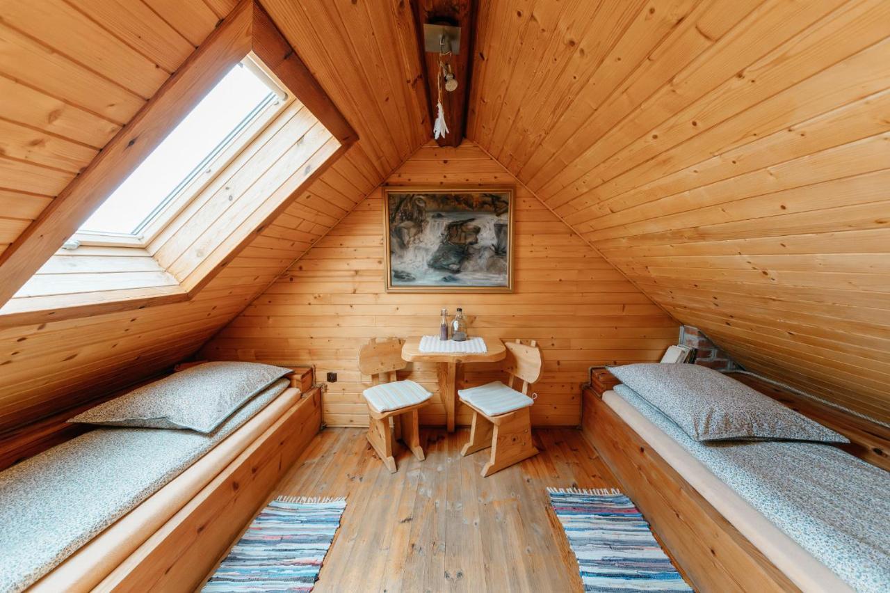 Bieszczadzka Bania Villa Lesko Exteriör bild