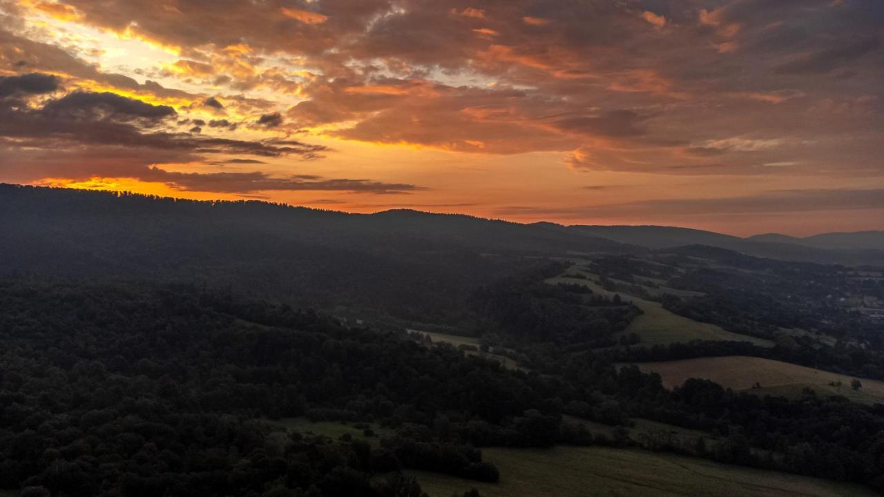 Bieszczadzka Bania Villa Lesko Exteriör bild